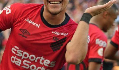 u球体育直播-罗克转会巴萨谈妥 总金额7400万欧元 明年1月加盟