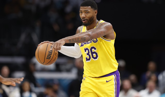 u球体育-张佳玮：今天最后时刻斯玛特防守&amp;篮子&amp;传球都有 湖人这就赚到了